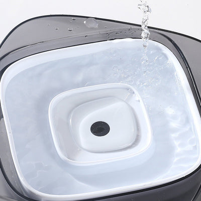 AquaFlow™ No-Spill Splash-Free Pet Water Bowl